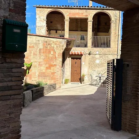 Cavall Bernat En Casa Cami De Les Aiguees * Monistrol de Montserrat